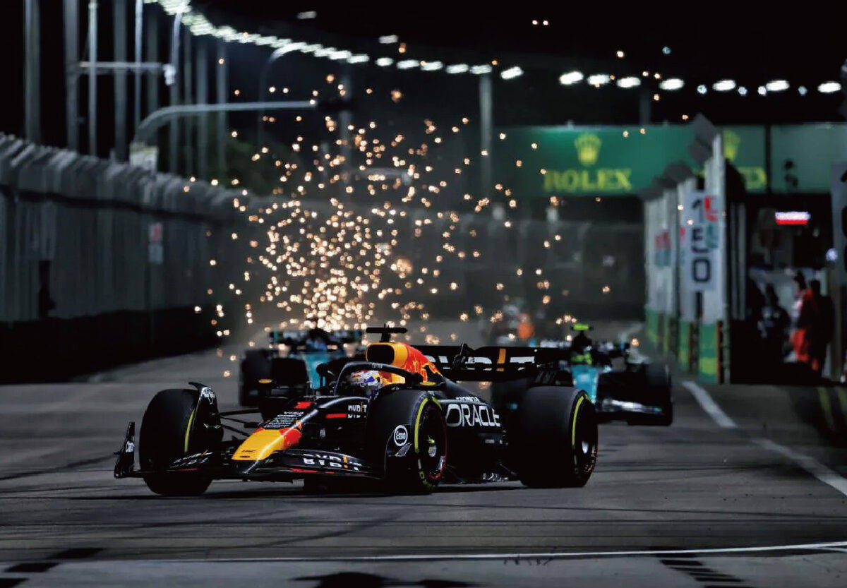 红牛二队绝杀索伯车队,诺里斯点燃赛场 红牛二队绝杀索伯车队,诺里斯点燃赛场