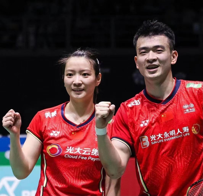 印尼队翻盘马来西亚队，郑思维惊艳四座