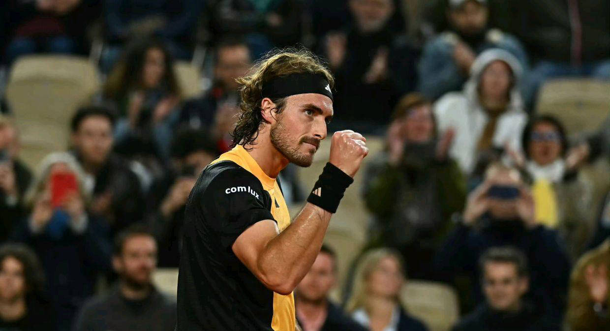 年终总决赛完胜法网,西西帕斯关键制胜 年终总决赛完胜法网,西西帕斯关键制胜