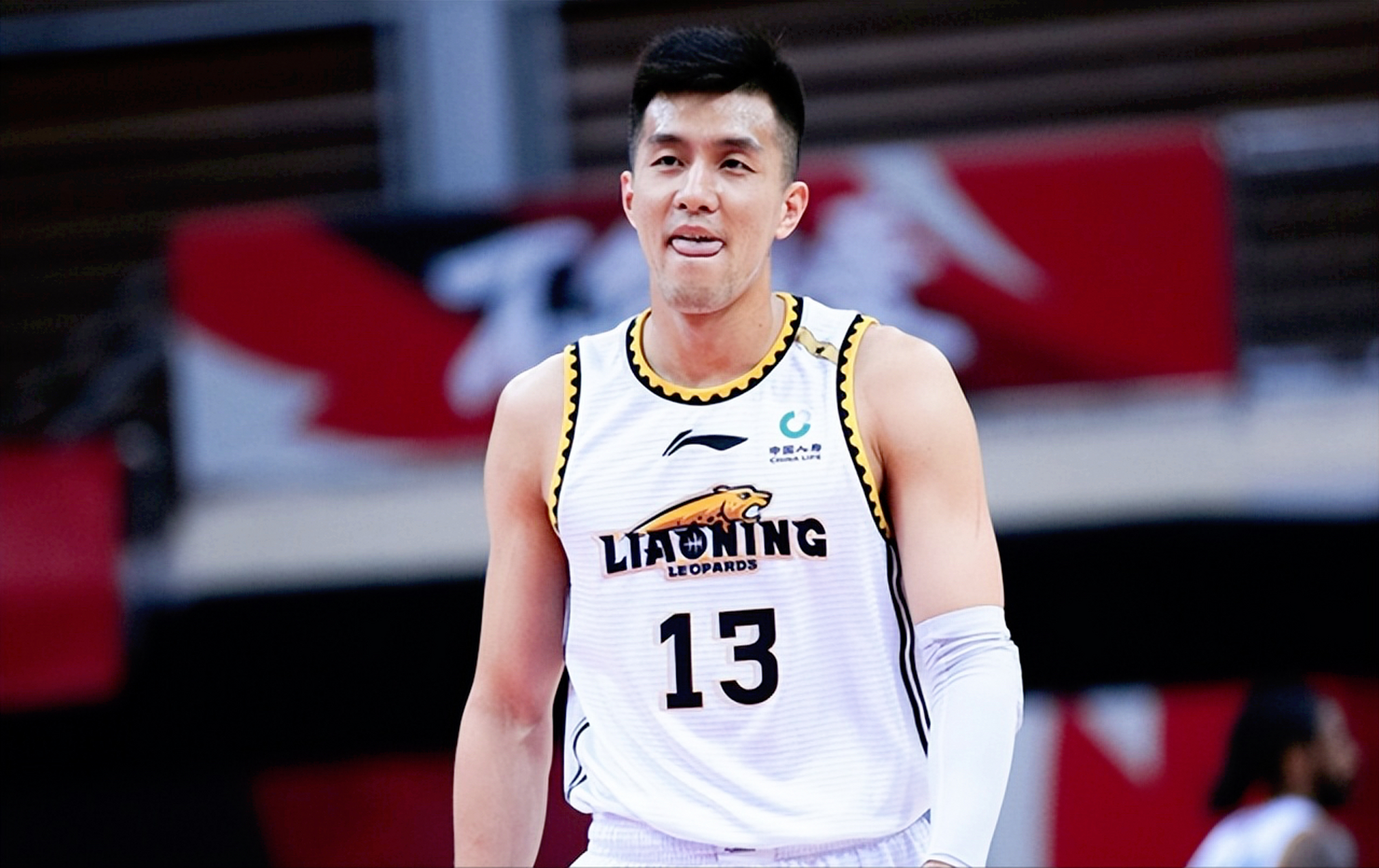 雷霆险胜猛龙,赵继伟关键制胜 雷霆险胜猛龙,赵继伟关键制胜