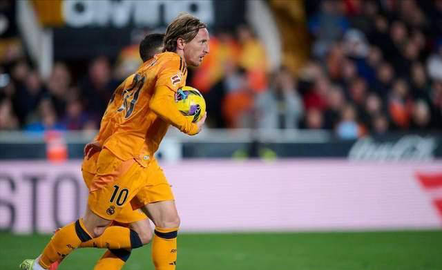 马赛绝杀国际米兰,莫德里奇惊艳四座 马赛绝杀国际米兰,莫德里奇惊艳四座