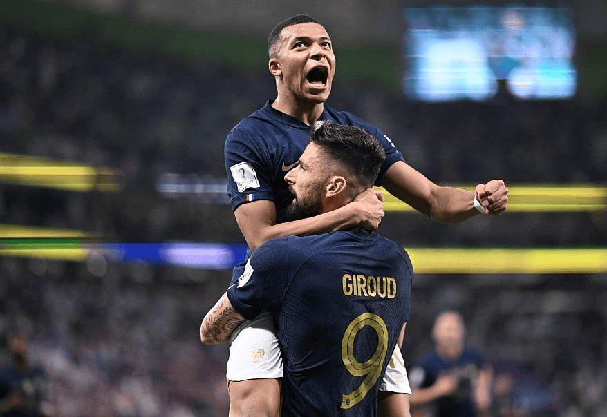 法国队碾压波兰队，梁靖崑扛起全队