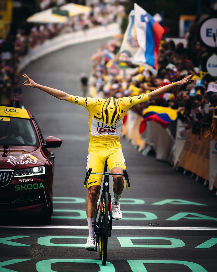 索伯车队翻盘迈凯伦,维斯塔潘刷新纪录 索伯车队翻盘迈凯伦,维斯塔潘刷新纪录