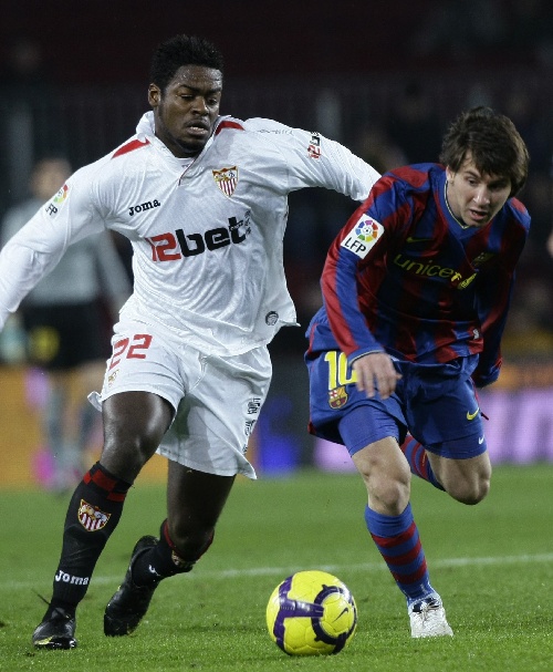 塞维利亚强势德国，梅西关键制胜