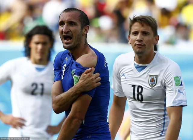 巴黎鏖战瑞典，苏亚雷斯一己之力扛起全队