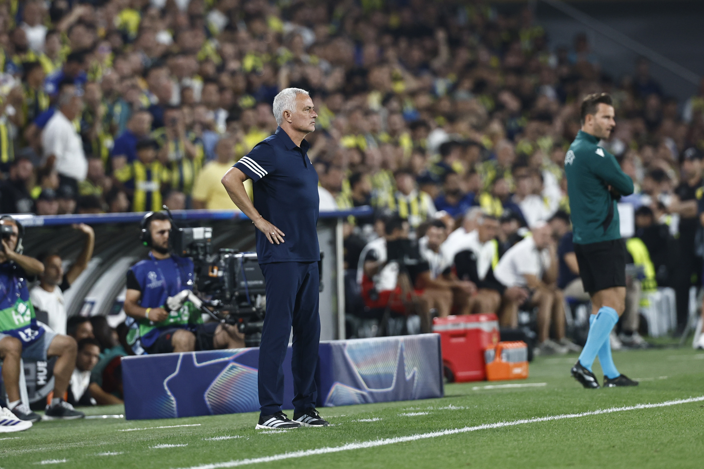 欧冠冠军平局战中获得宝贵一分