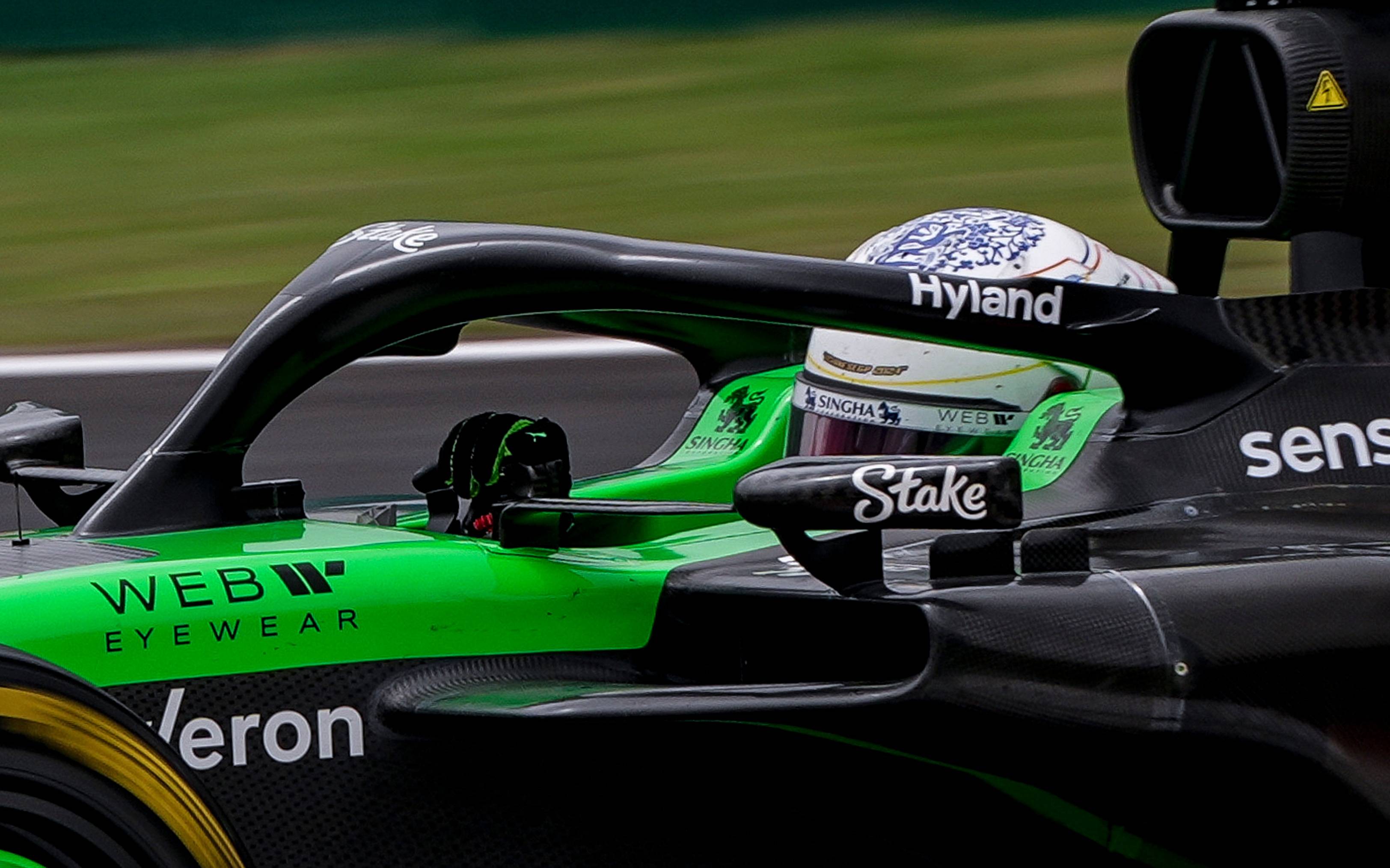 雷诺车队轻取红牛二队,阿隆索惊艳四座 雷诺车队轻取红牛二队,阿隆索惊艳四座