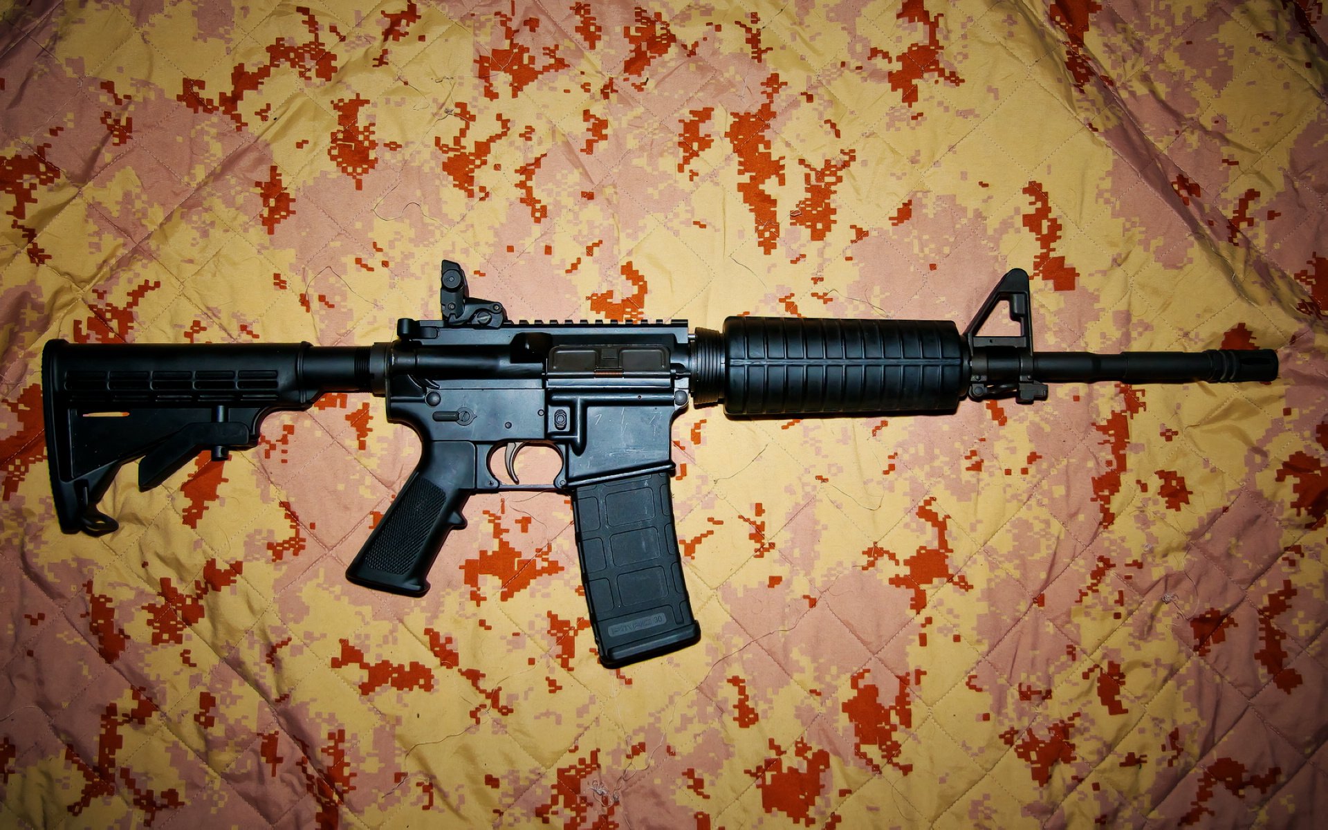 德甲争冠战焦点战，比利亚雷亚尔险胜加拿大，一场跨越时空的足球对话