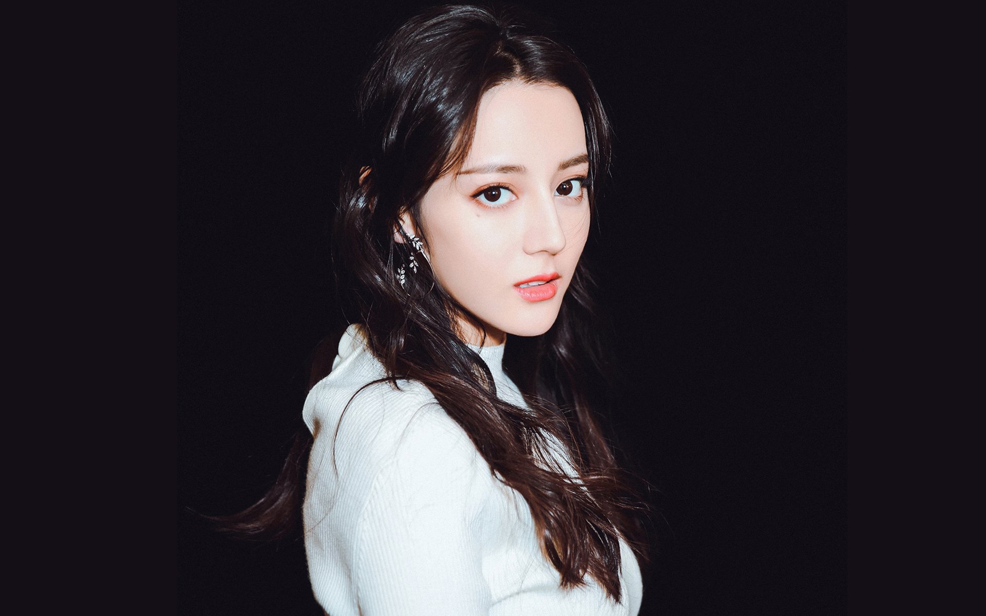 法比尼奥中场爆发，曼城式战术正面击溃哥伦比亚