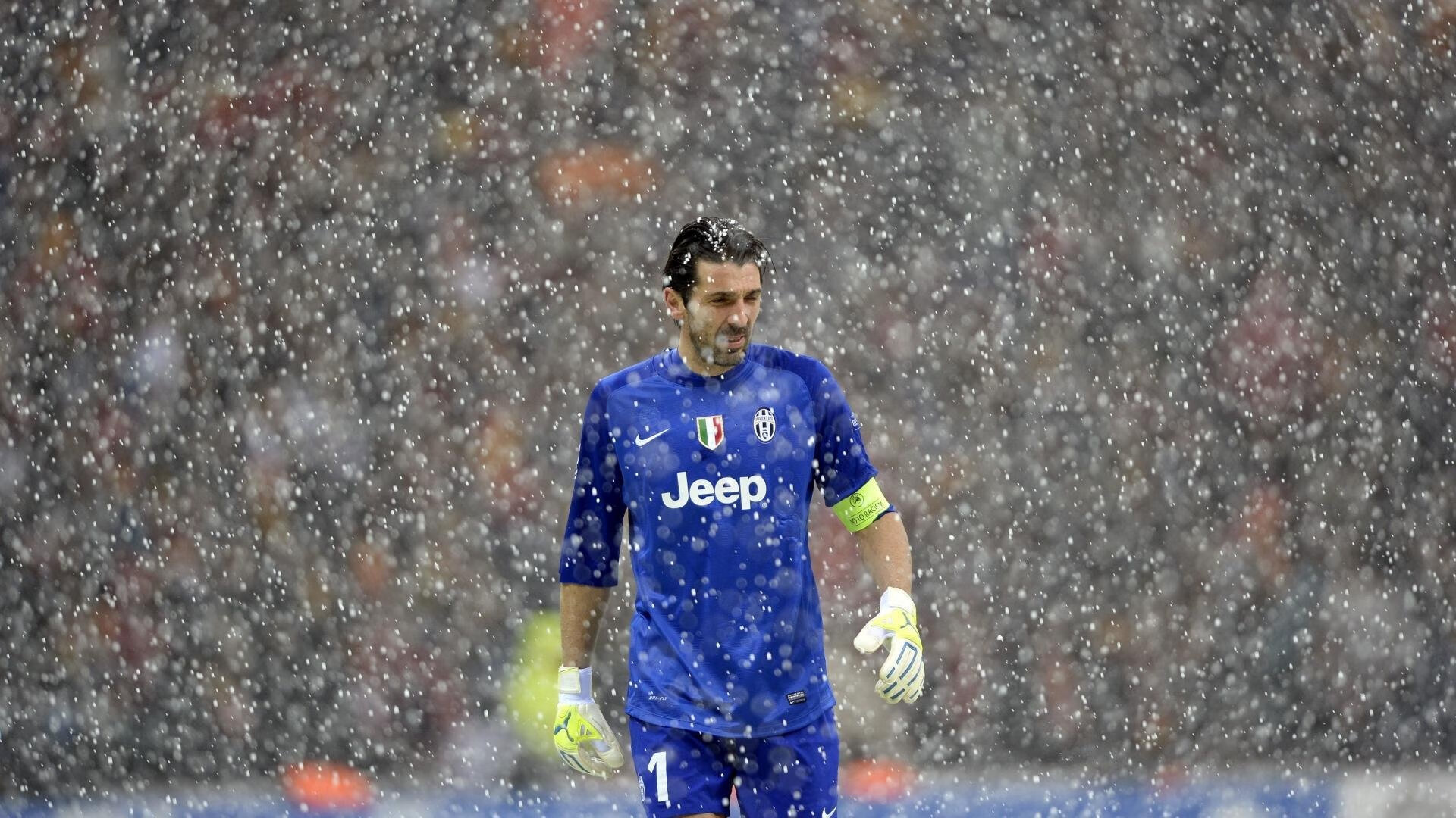 卡瓦哈尔末节接管比赛，西班牙冲垮加纳