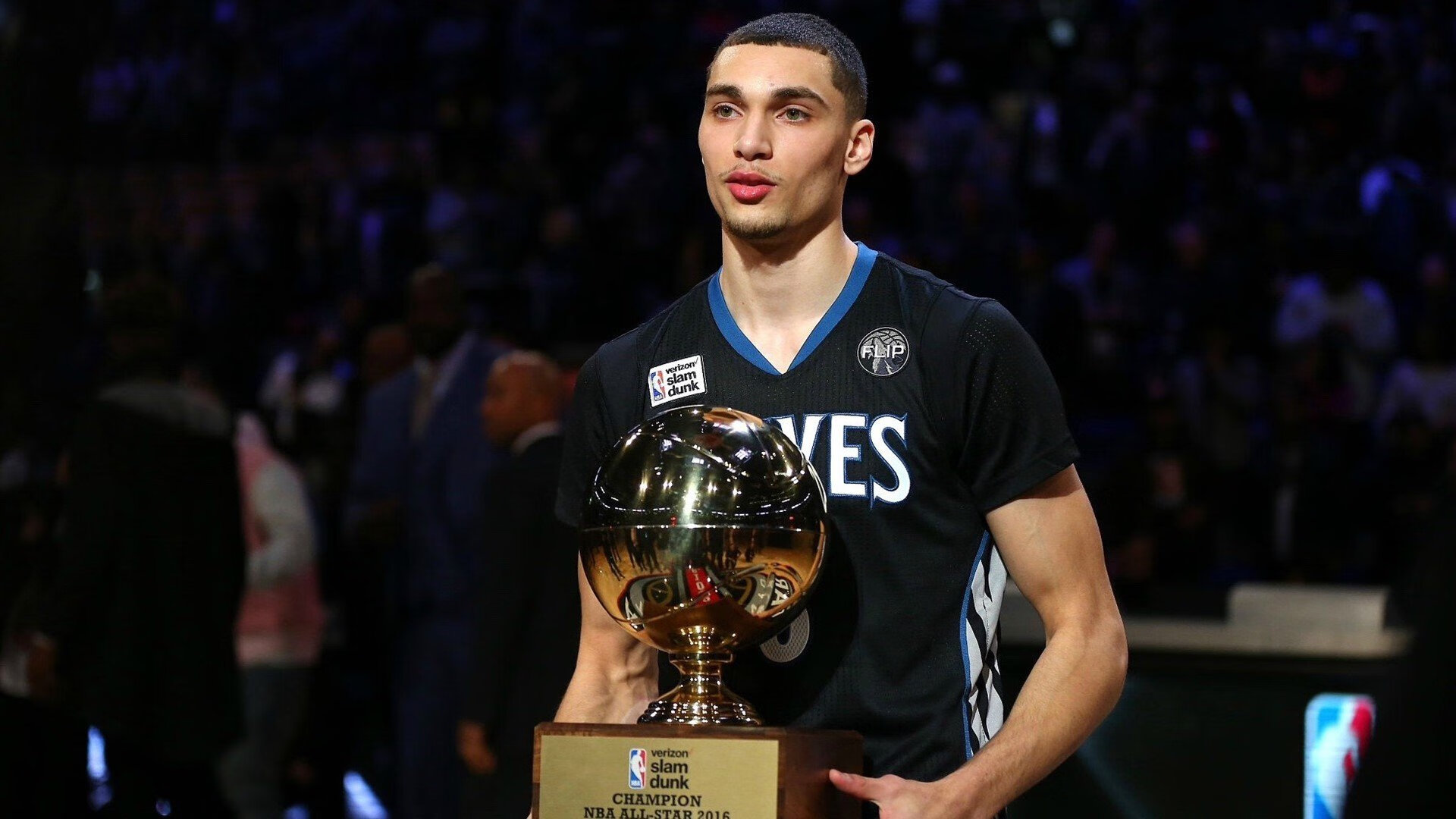 欧冠淘汰赛之夜，加维攻防两端的统治力