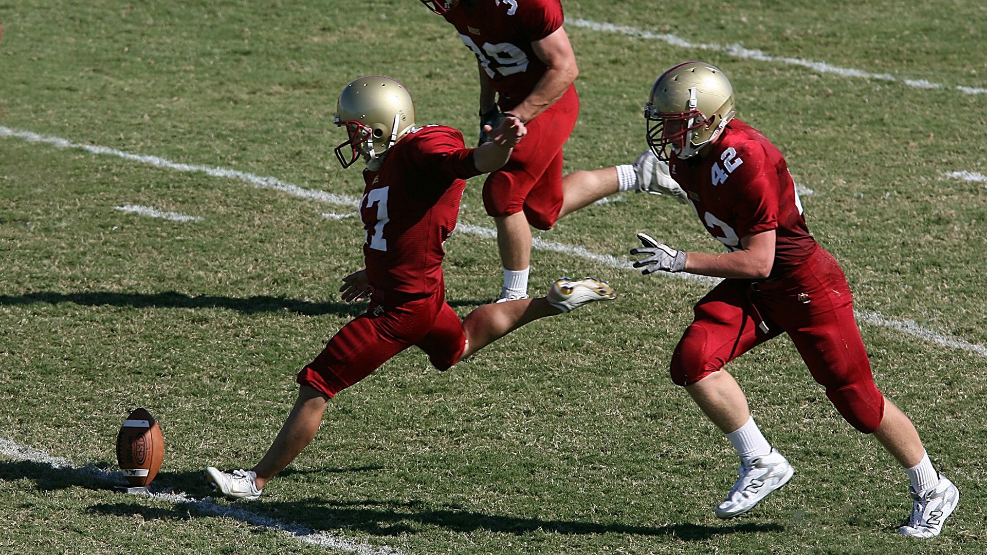 绿茵场上的钢铁洪流,乒乓台前的藏獒咆哮—德国战车横扫瑞典,张继科惊艳世界